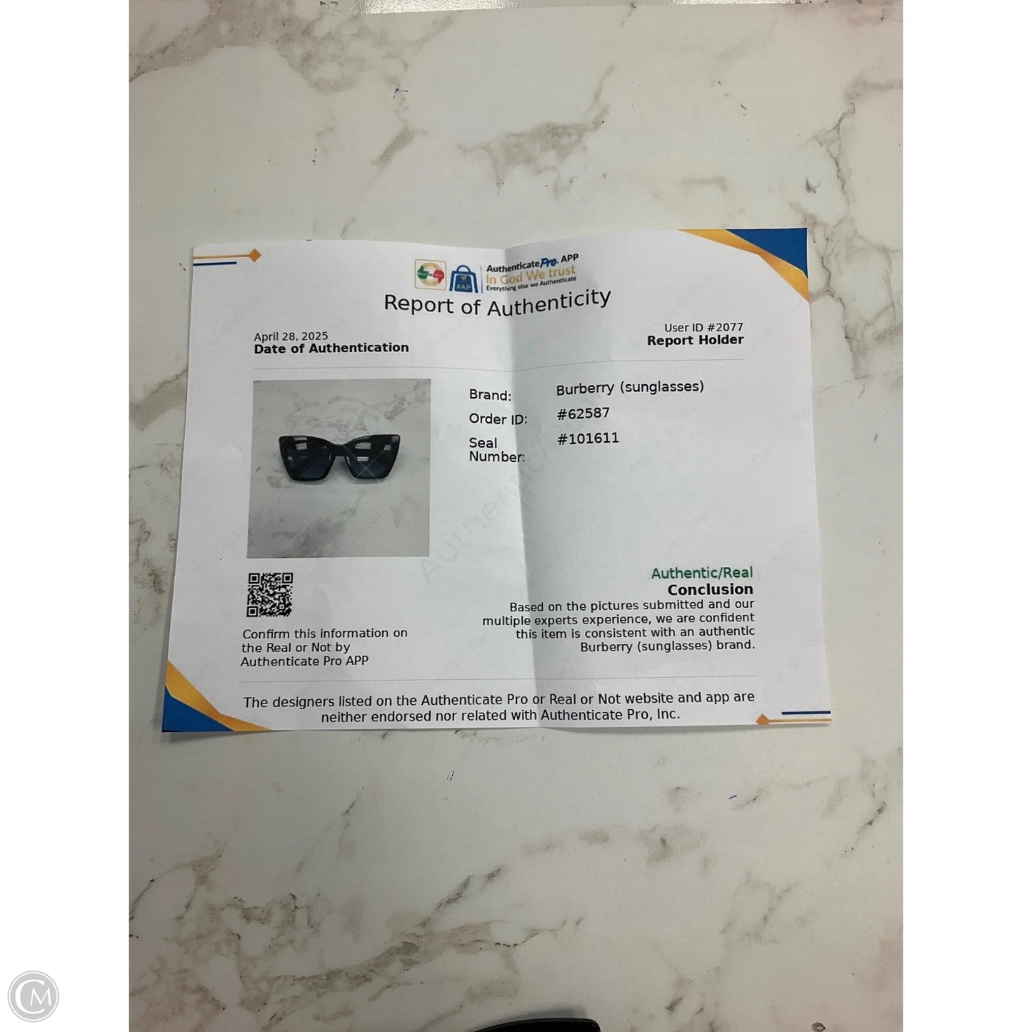 Sunglasses Luxury Designer By Burberry