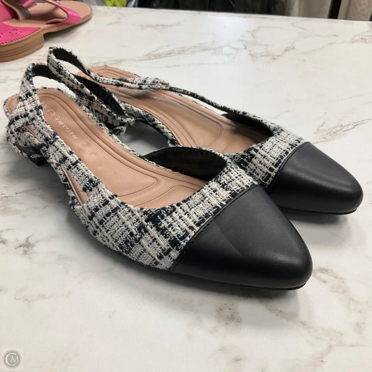 Shoes Flats By Bcbgeneration In Black & Cream, Size: 8.5