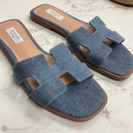 Sandals Flats By Clothes Mentor In Blue Denim, Size: 8.5