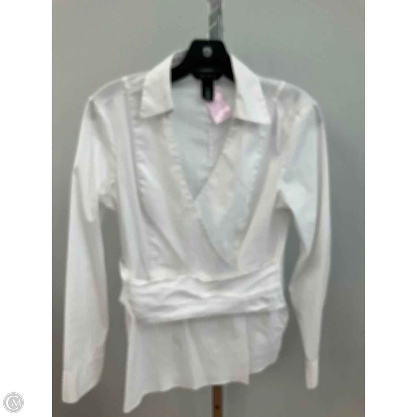 Top Long Sleeve By White House Black Market In White, Size: 6