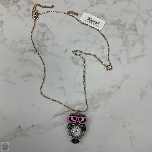 Necklace Pendant By Betsey Johnson