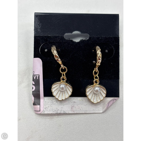 Earrings Dangle/drop By Clothes Mentor
