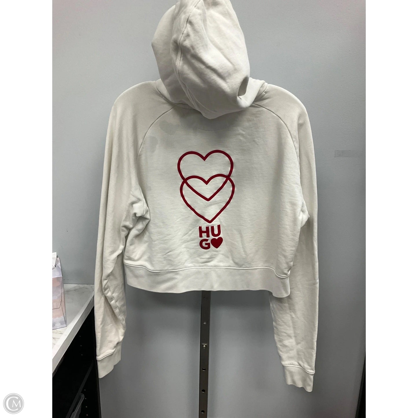 Sweatshirt Hoodie By Clothes Mentor In Cream & Red, Size: S