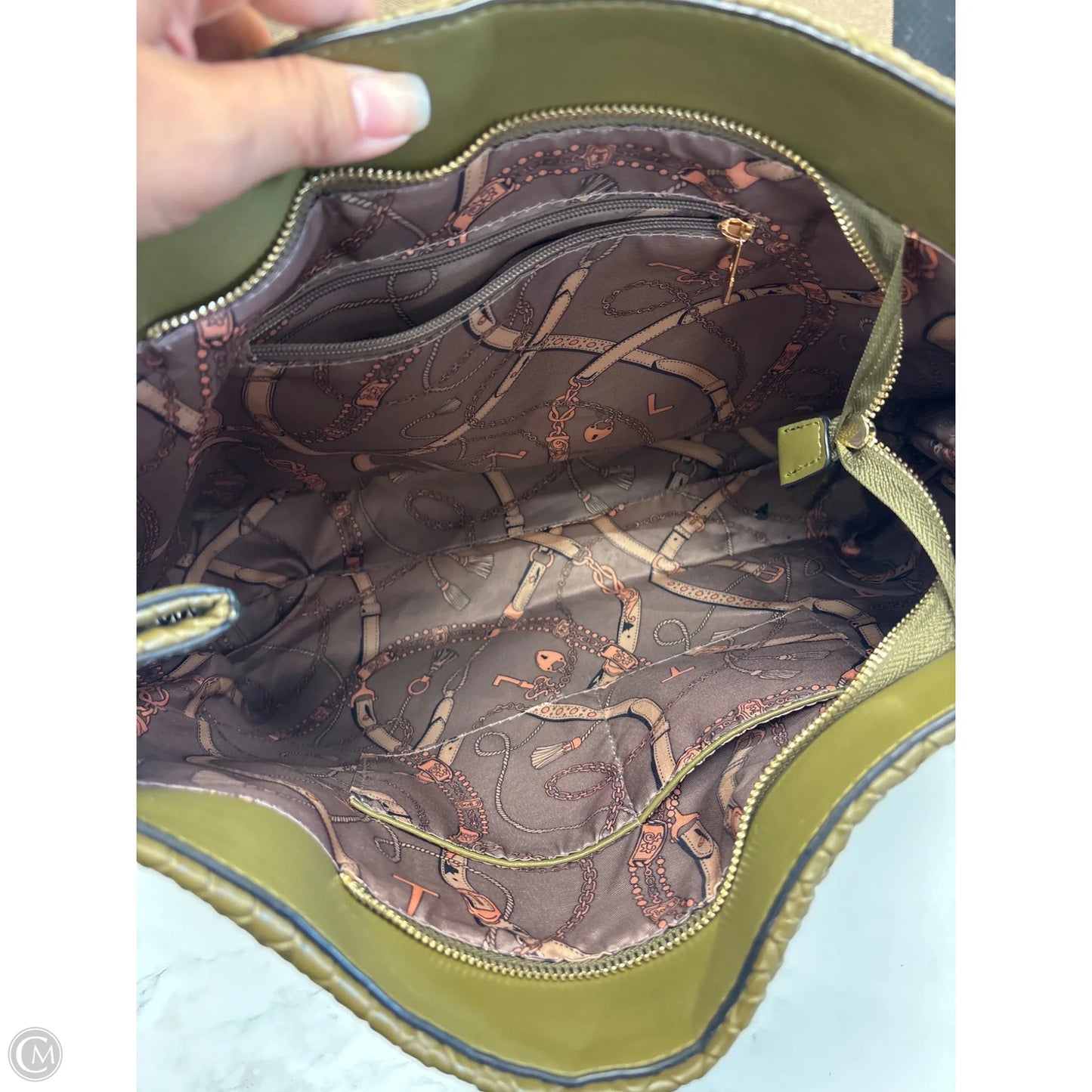 Tote By Clothes Mentor, Size: Large