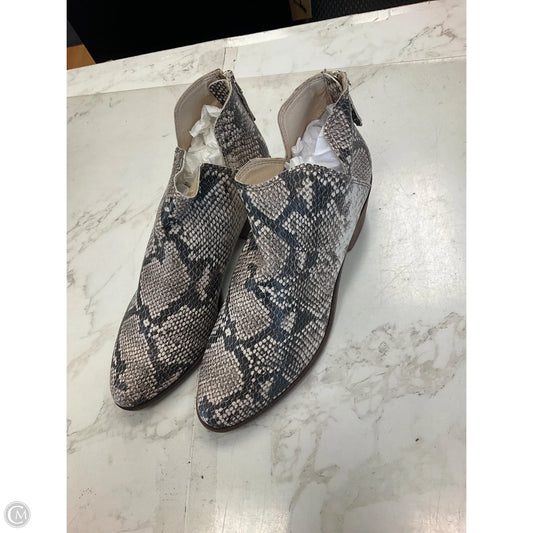 Boots Ankle Flats By Dolce Vita In Snakeskin Print, Size: 8.5
