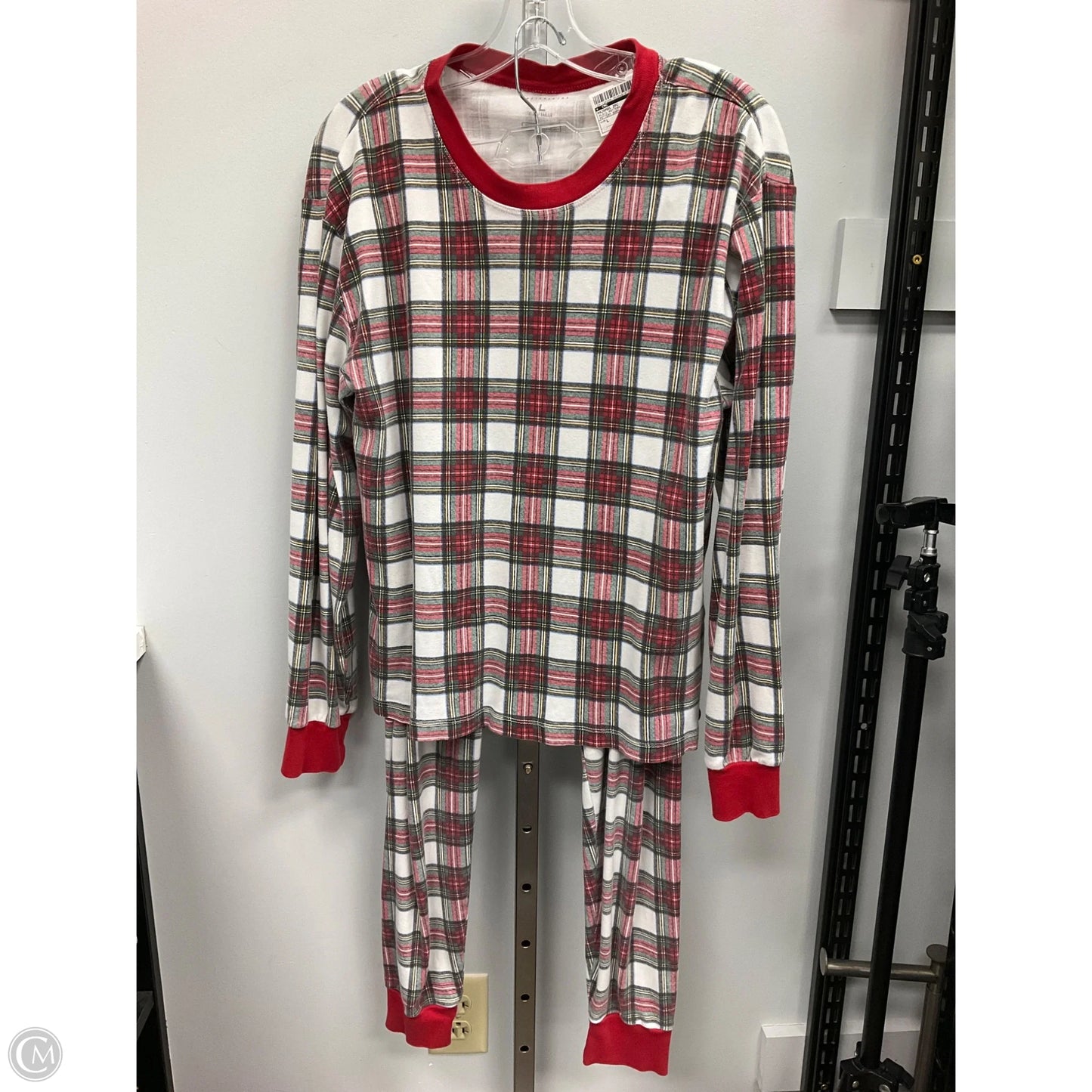 Pajamas 2pc By Pottery Barn In Plaid Pattern, Size: L