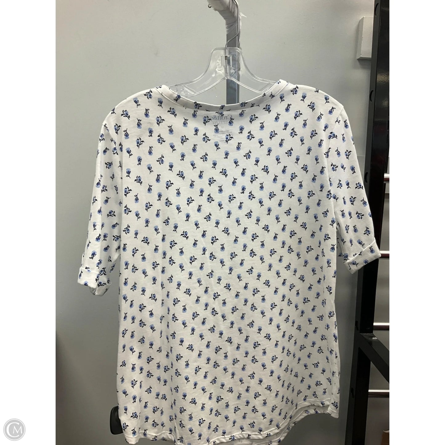 Top Short Sleeve By Croft And Barrow In Blue & White, Size: M