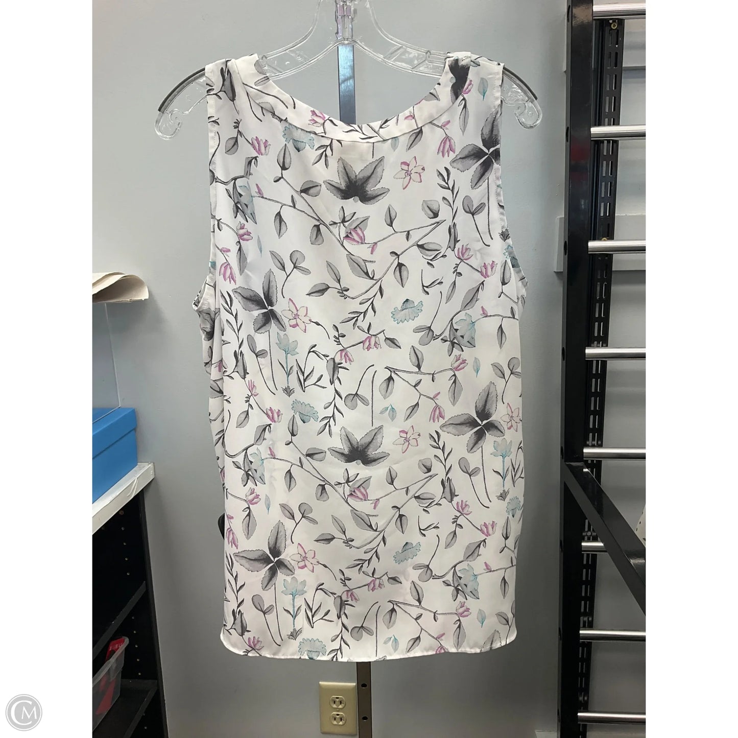 Top Sleeveless By Loft In Floral Print, Size: Xl