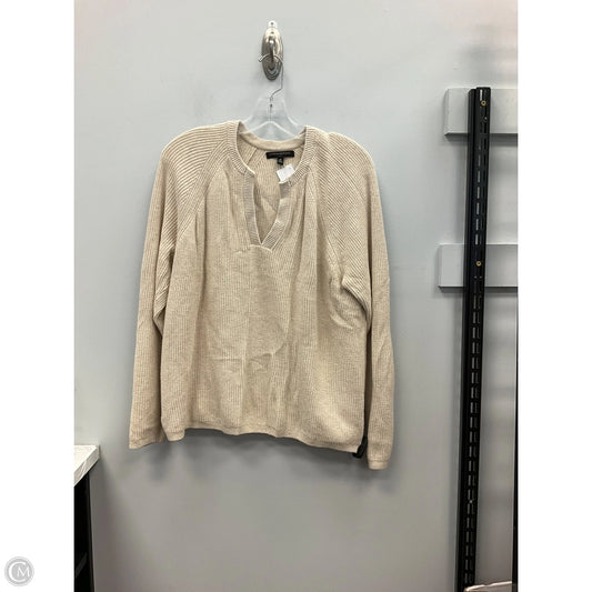 Sweater By Banana Republic In Cream, Size: M