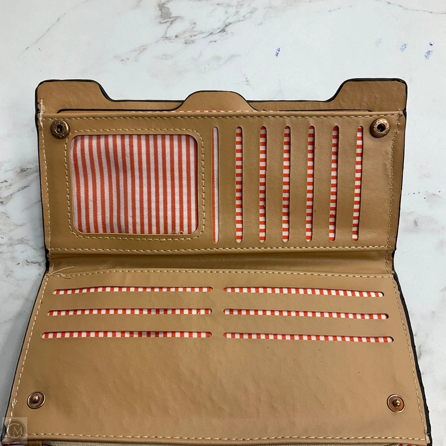 Wallet By Clothes Mentor, Size: Large