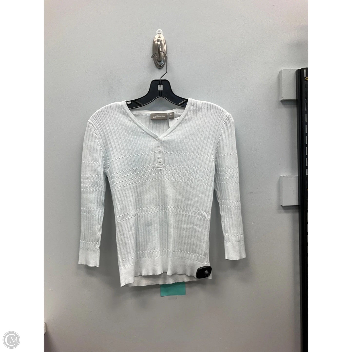 Top 3/4 Sleeve By Croft And Barrow In Cream, Size: M