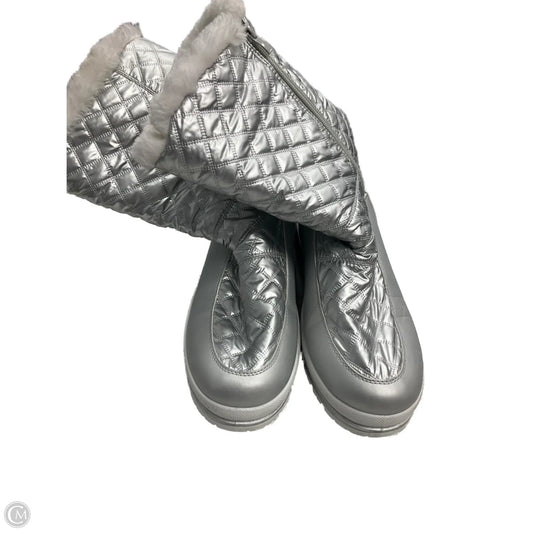 Boots Mid-calf Flats By Clothes Mentor In Silver, Size: 10