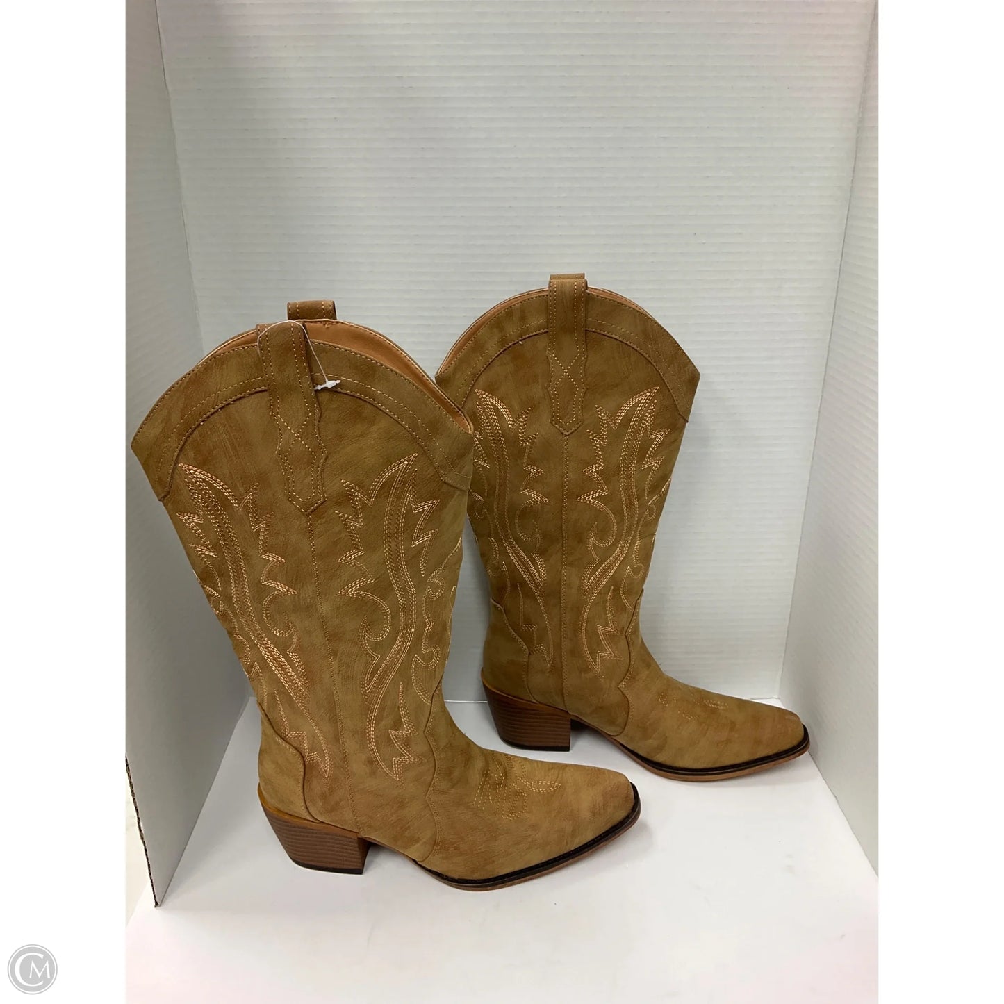 Boots Western By Clothes Mentor In Tan, Size: 8