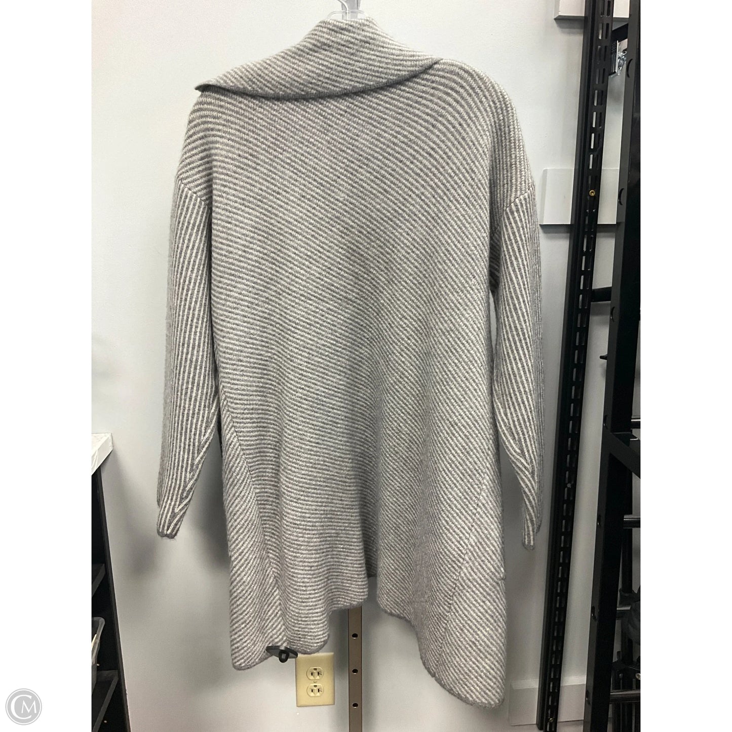 Sweater By Allie Rose In Grey & White, Size: M