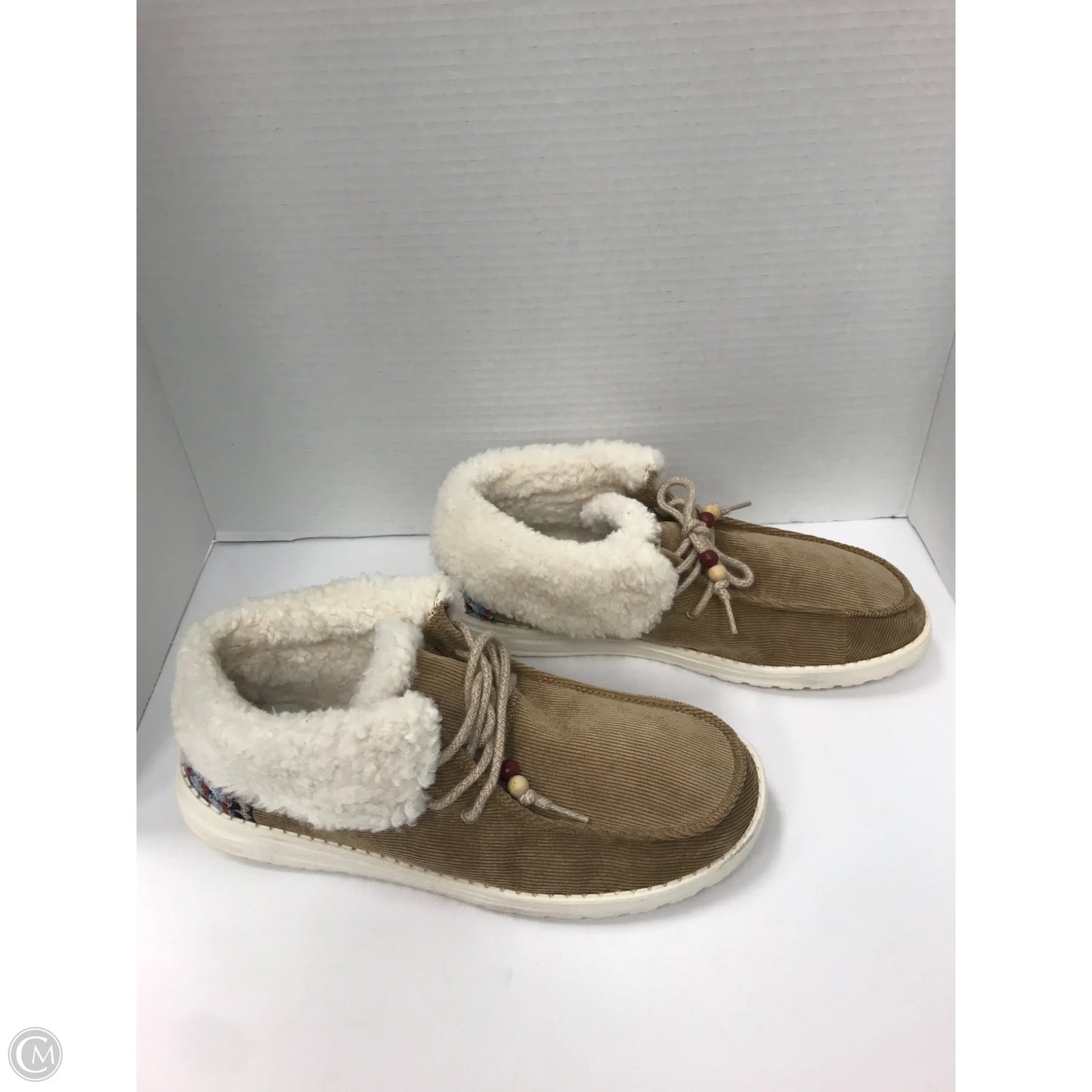 Shoes Flats By Hey Dude In Tan, Size: 11