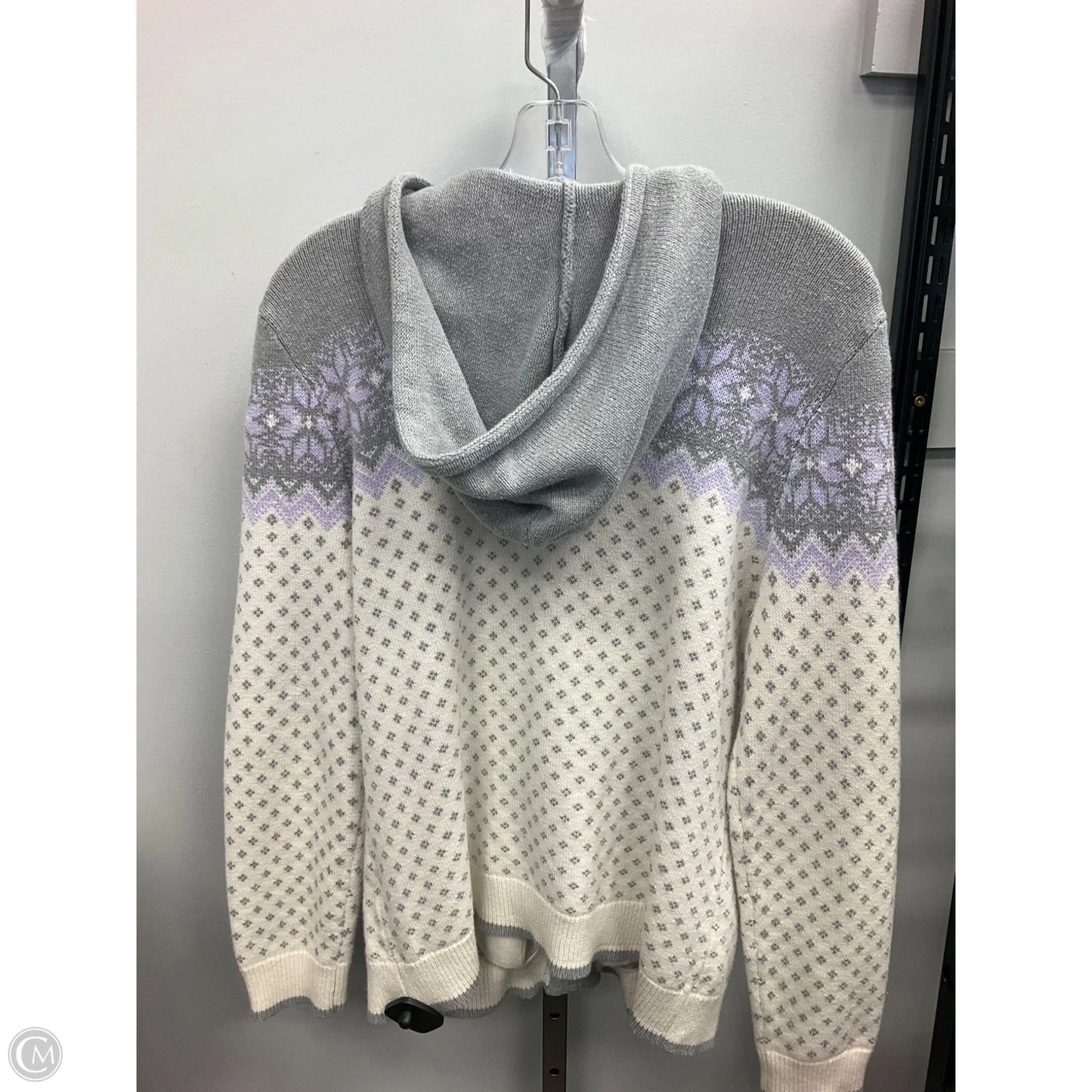 Sweater By Izod In Cream & Grey, Size: L