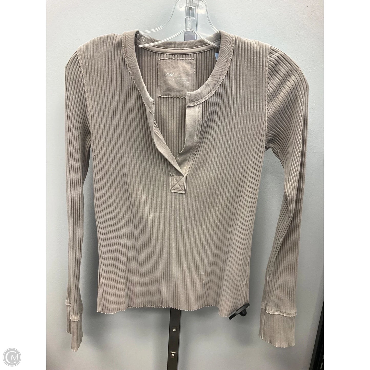 Top Long Sleeve By Aerie In Taupe, Size: S