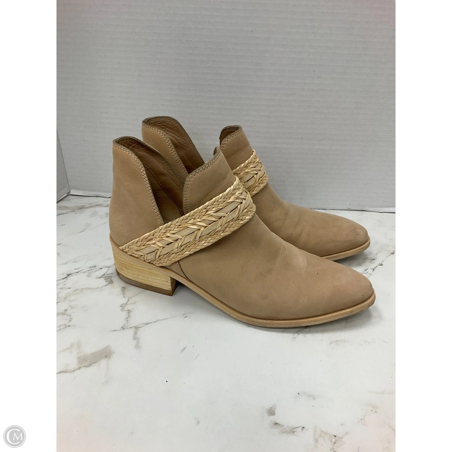 Boots Ankle Heels By Francesca's In Tan, Size: 7.5