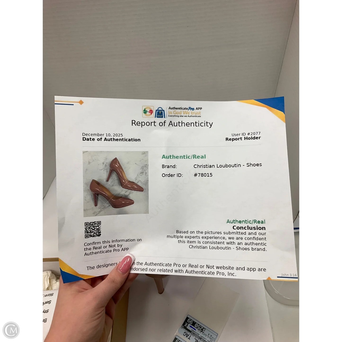 Shoes Luxury Designer By Christian Louboutin In Tan, Size: 8.5