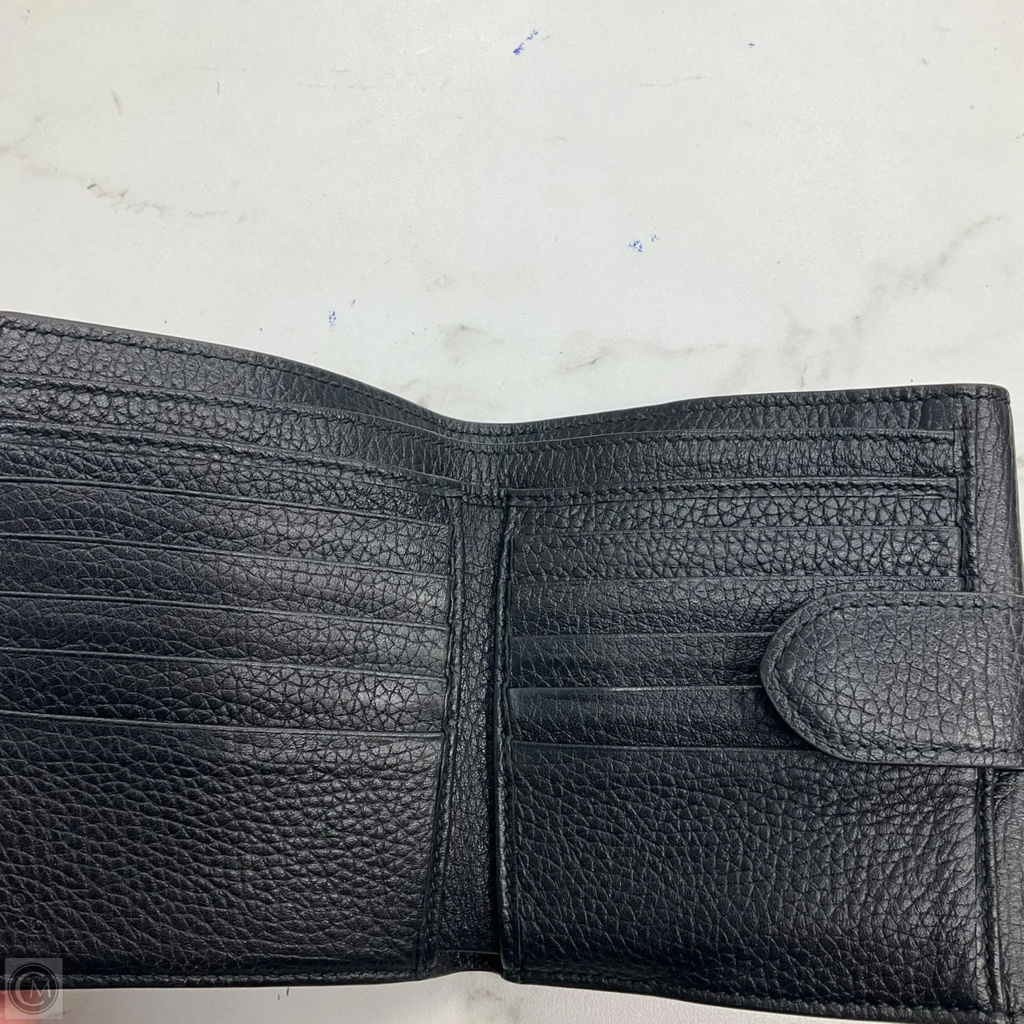 Wallet Luxury Designer By Gucci, Size: Medium