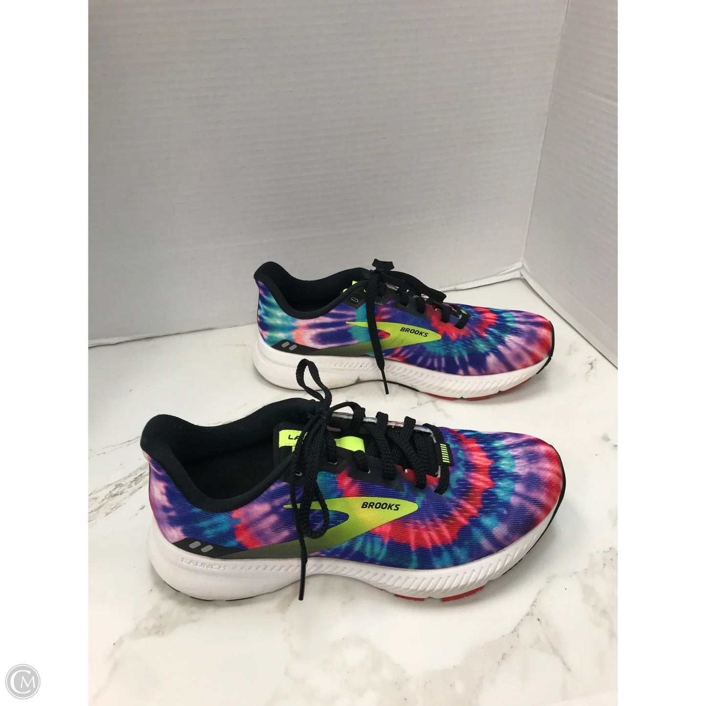 Shoes Athletic By Brooks In Tie Dye Print, Size: 6.5