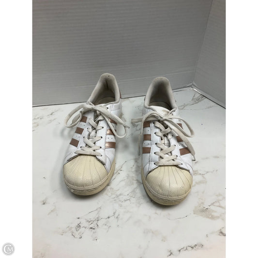 Shoes Sneakers By Adidas In White, Size: 7