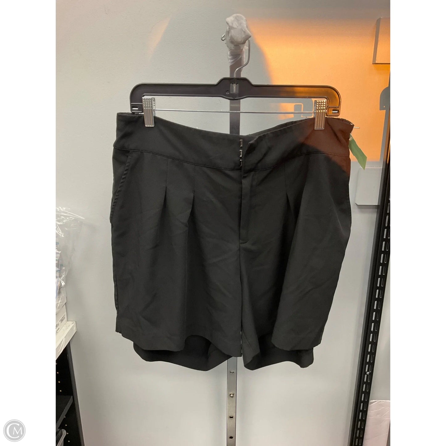 Shorts By Torrid In Black, Size: 12