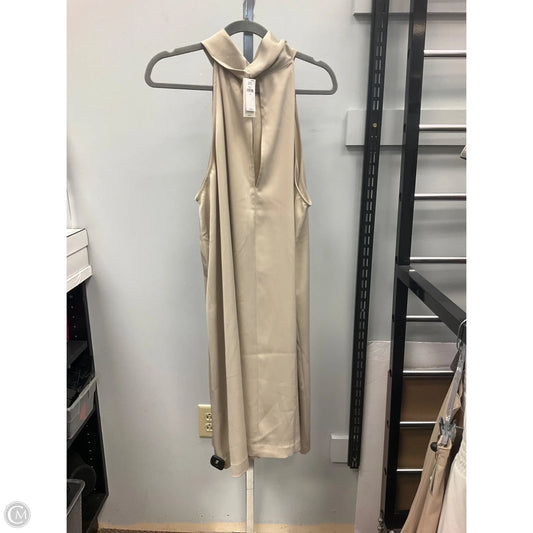 Dress Casual Short By Banana Republic In Beige, Size: Xl