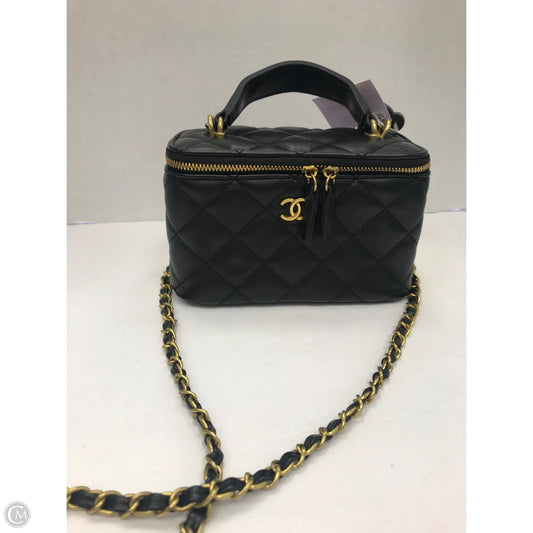 Crossbody Luxury Designer By Chanel, Size: Small