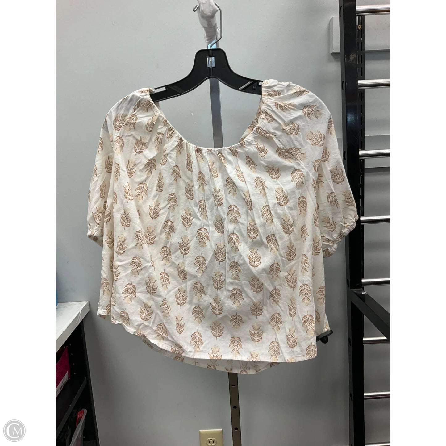 Top Short Sleeve By Old Navy In Floral Print, Size: M