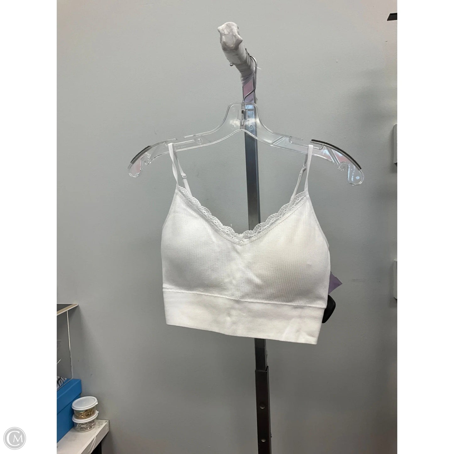 Bra By No Boundaries In White, Size: L