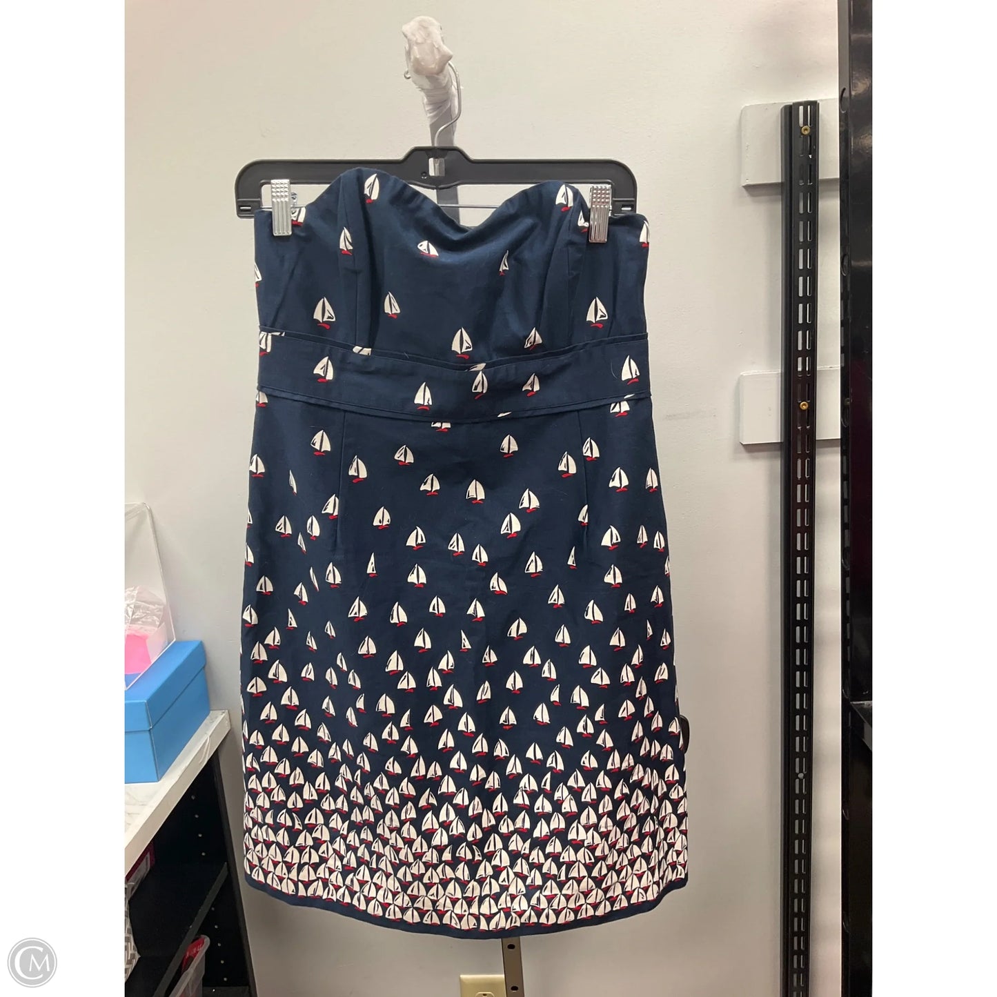 Dress Casual Short By Vineyard Vines In Blue & Red & White, Size: 10