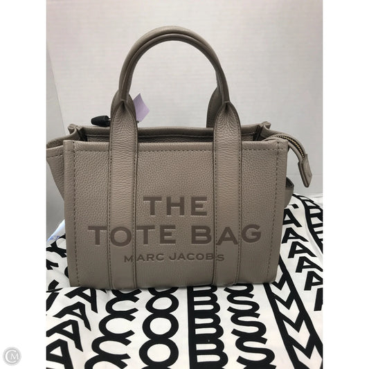 Handbag Luxury Designer By Marc Jacobs, Size: Small