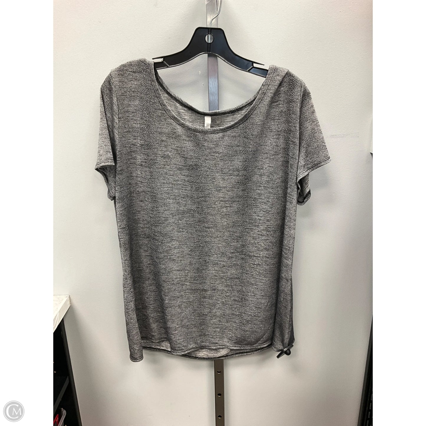 Top Short Sleeve By Ny Collection In Grey, Size: Xl