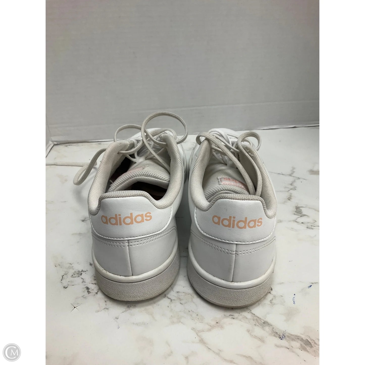 Shoes Sneakers By Adidas In White, Size: 9