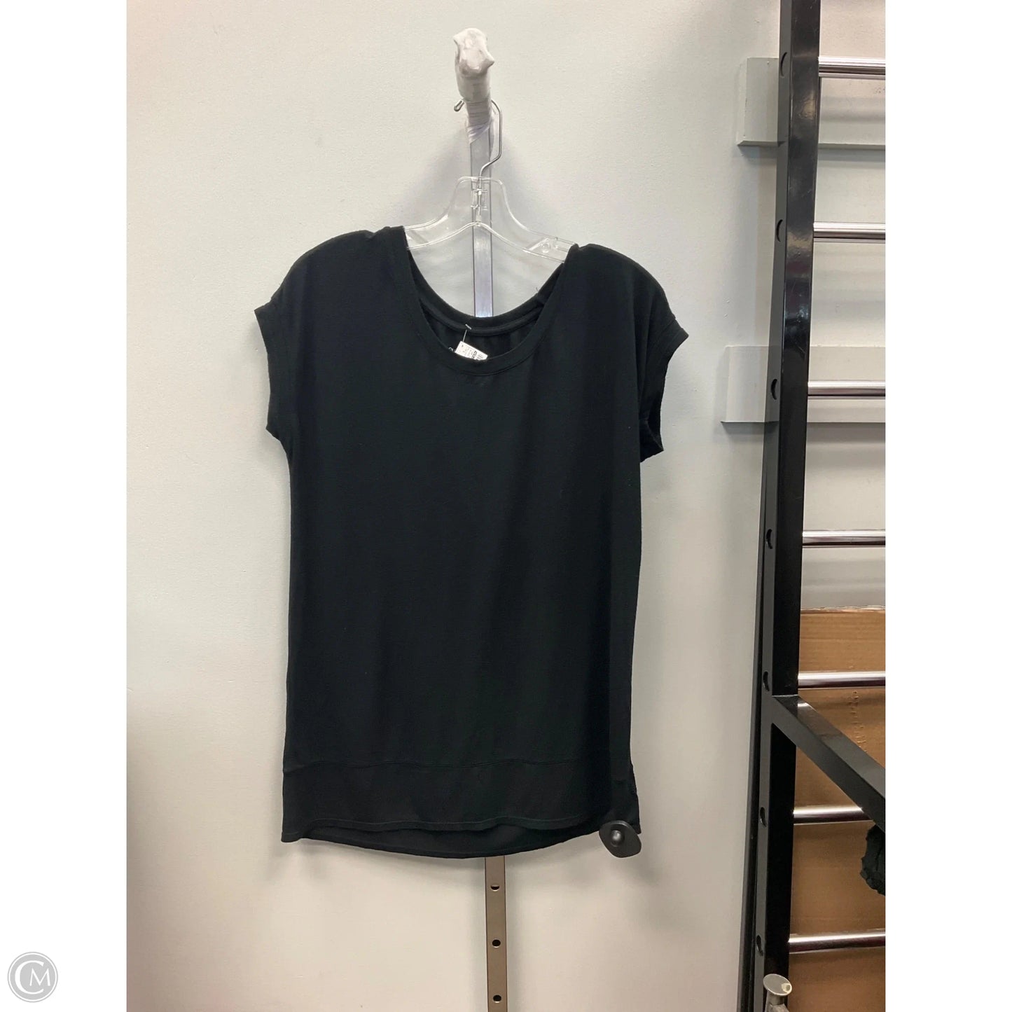 Top Short Sleeve Basic By Gilligan And Omalley In Black, Size: L