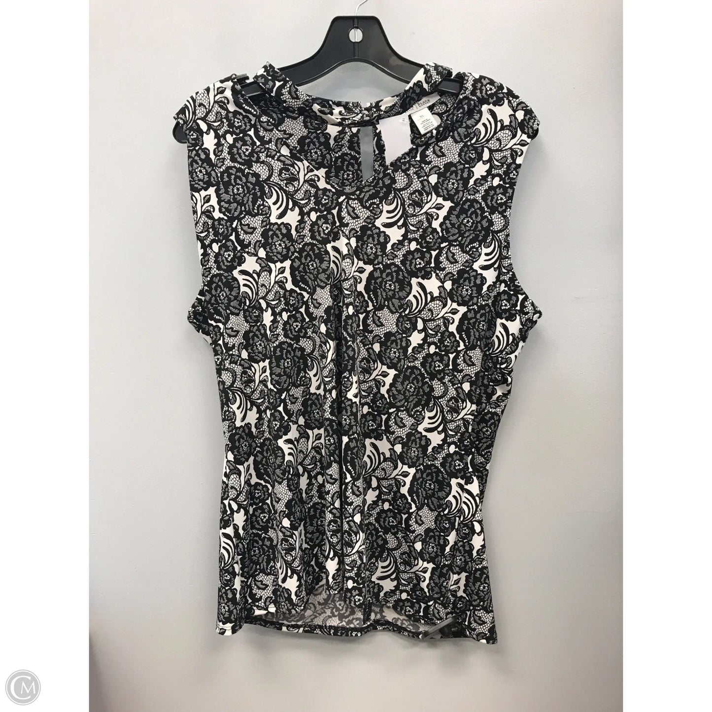 Top Sleeveless By White House Black Market In Black & White, Size: Xl