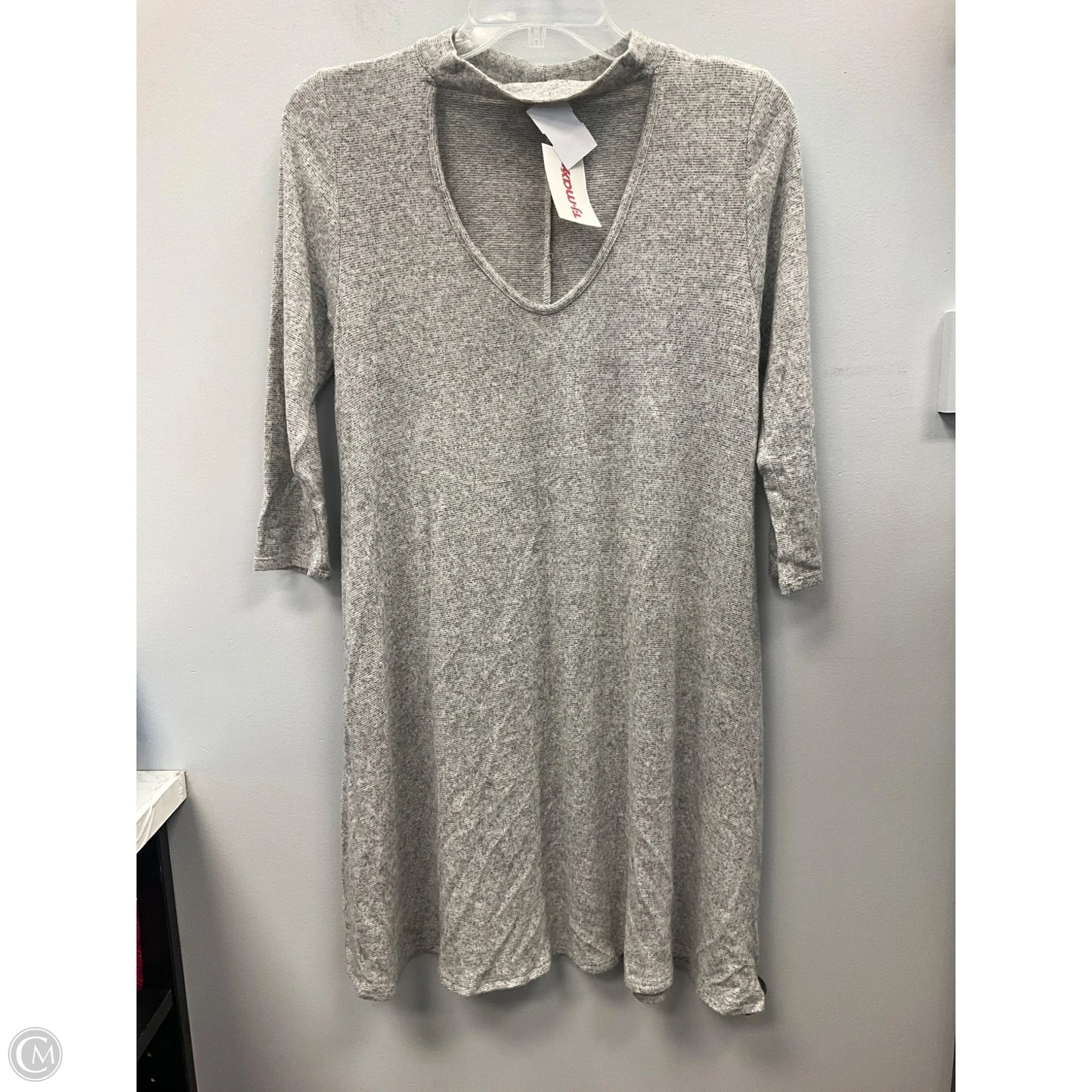 Dress Casual Short By Acemi In Grey, Size: M