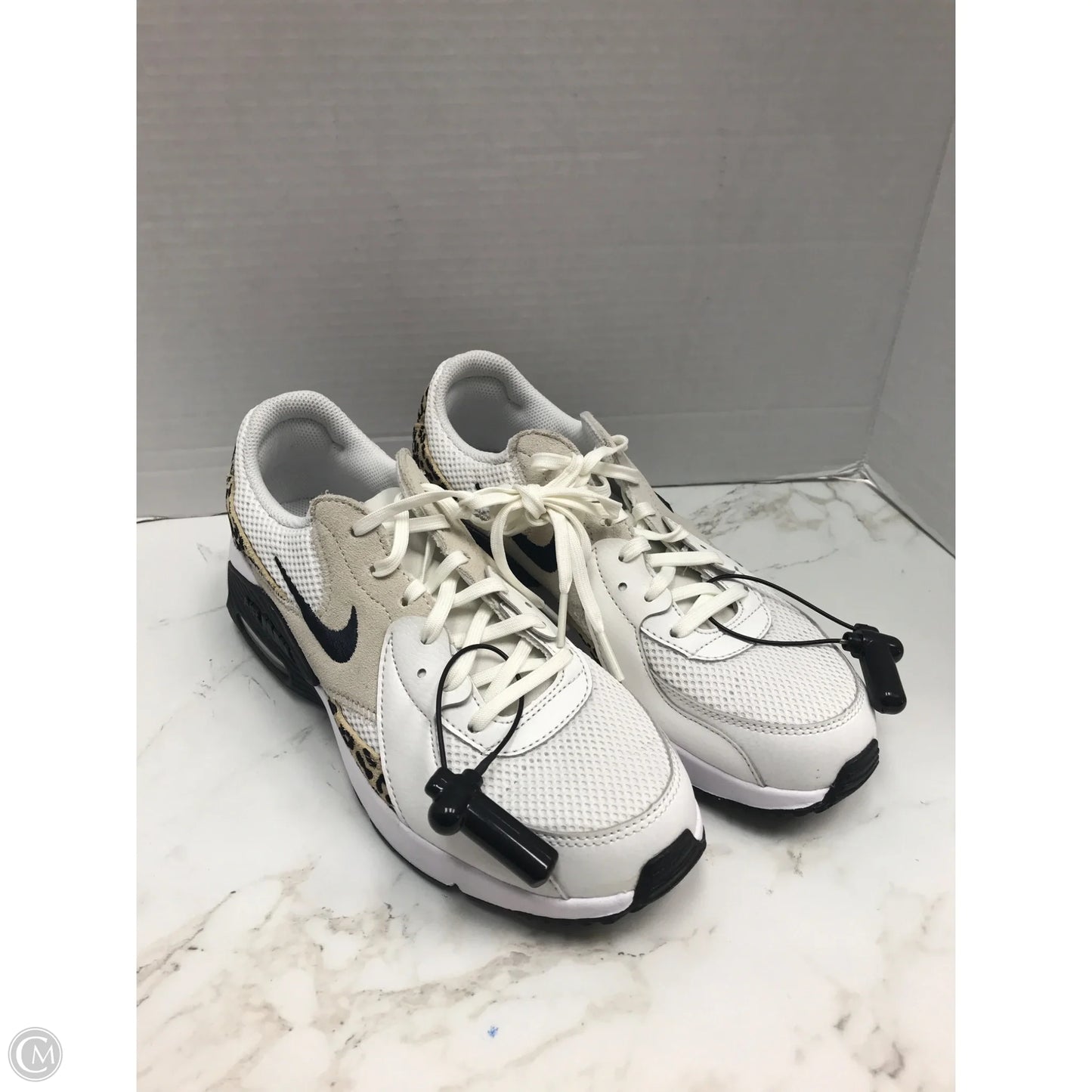 Shoes Athletic By Nike In White, Size: 8.5