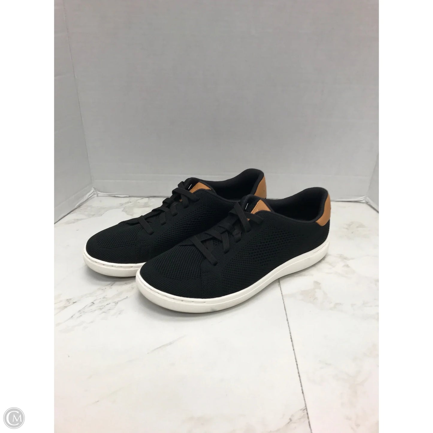 Shoes Sneakers By Clarks In Black, Size: 8.5