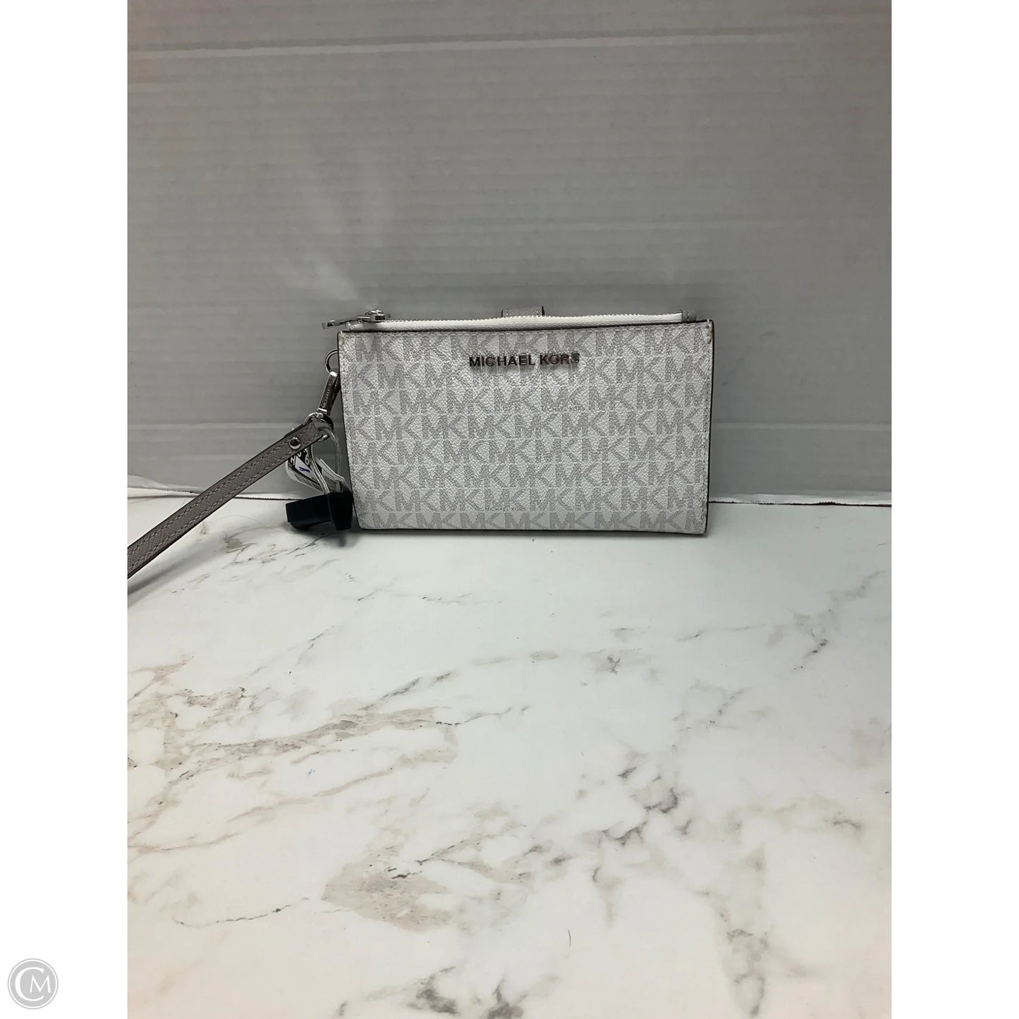 Wristlet Designer By Michael Kors, Size: Medium