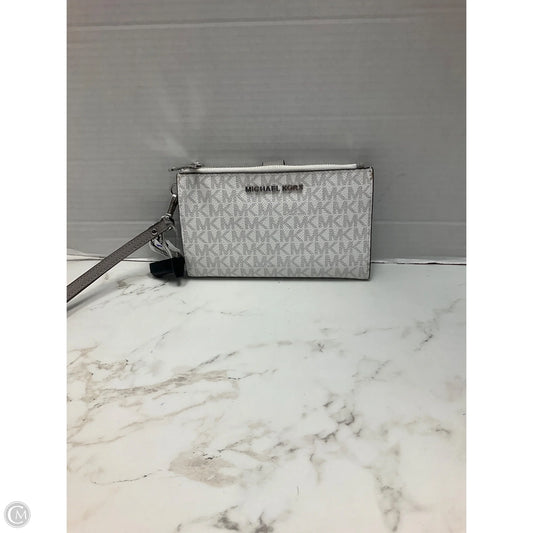 Wristlet Designer By Michael Kors, Size: Medium