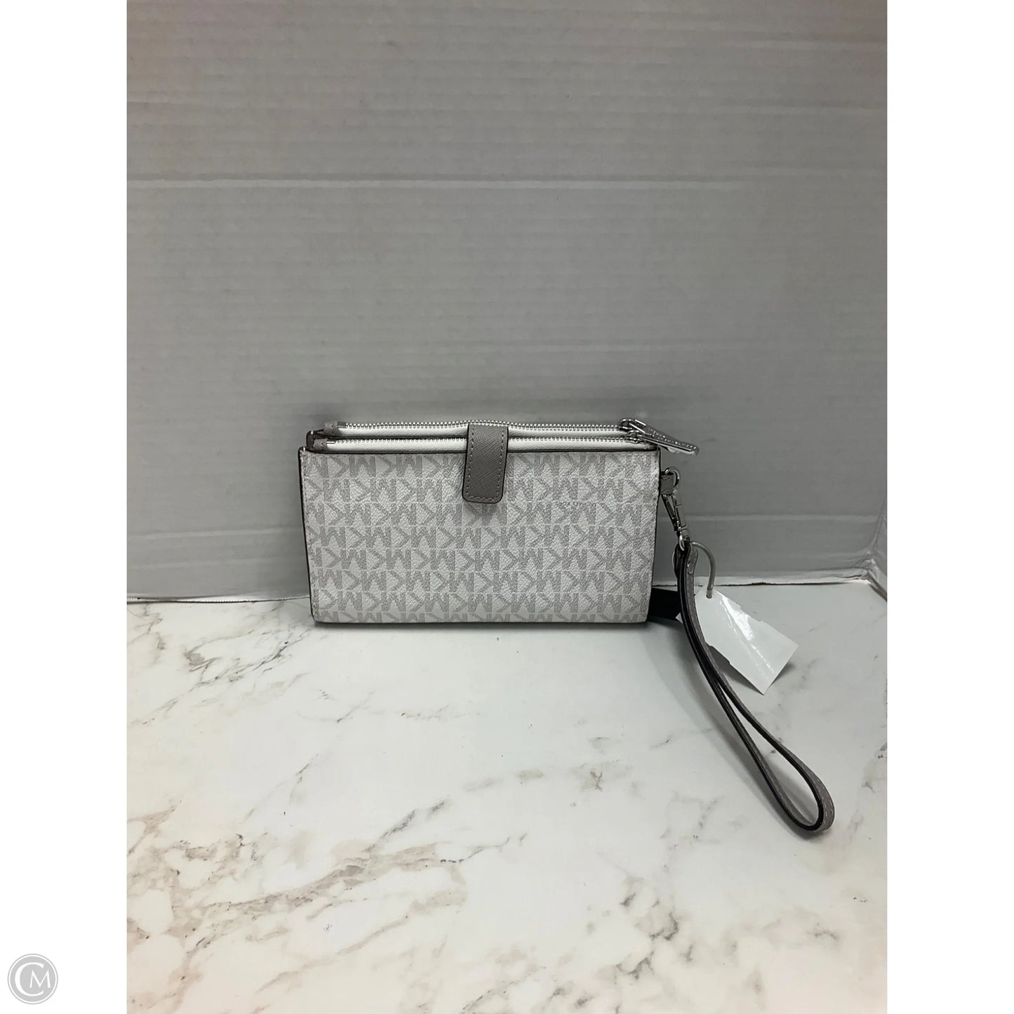 Wristlet Designer By Michael Kors, Size: Medium