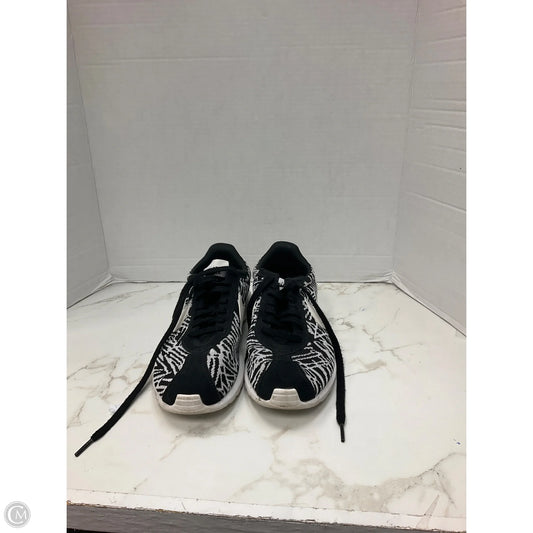 Shoes Athletic By Nike In Black & White, Size: 9