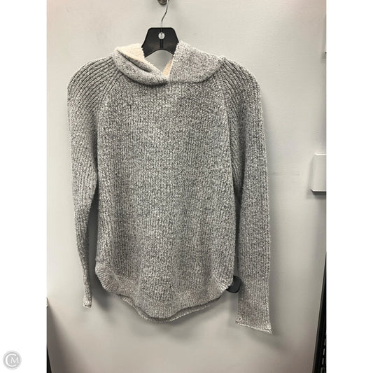 Sweater By Clothes Mentor In Grey, Size: S