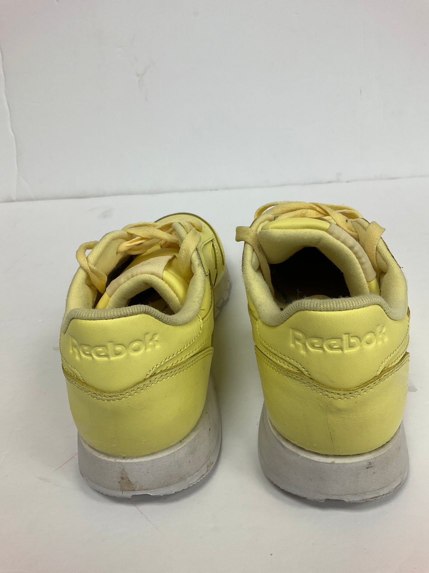 Shoes Sneakers By Reebok  Size: 8.5