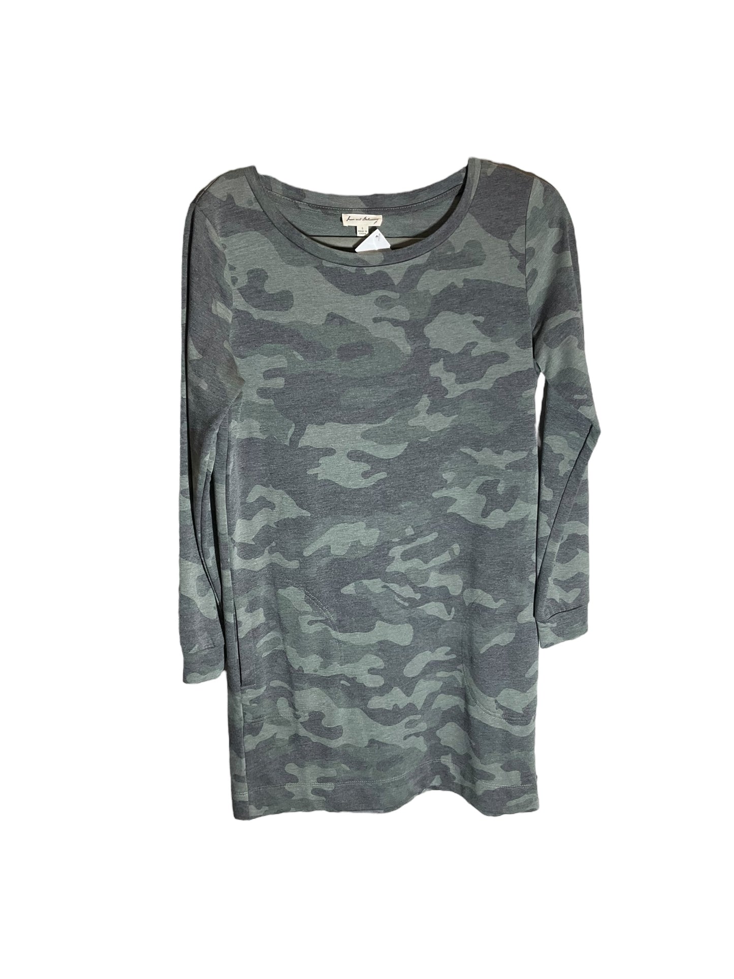 Dress Casual Short By Jane And Delancey In Camouflage Print, Size: S