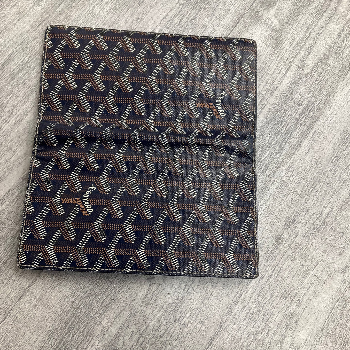 Wallet Luxury Designer By Goyard, Size: Large