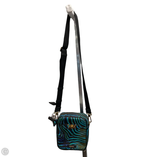 Handbag Luxury Designer By Versace, Size: Medium