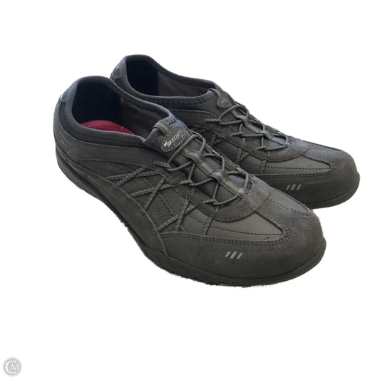 Shoes Flats By Skechers In Grey, Size: 9